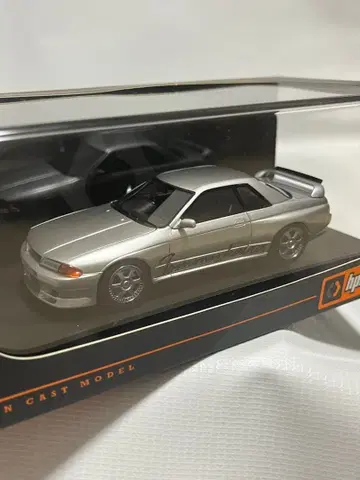 hpi Tommykaira R (R32) 실버 1/43