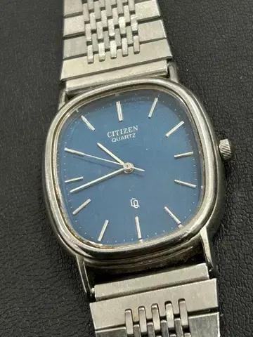 CITIZEN 네이비 스퀘어 손목시계 빈티지