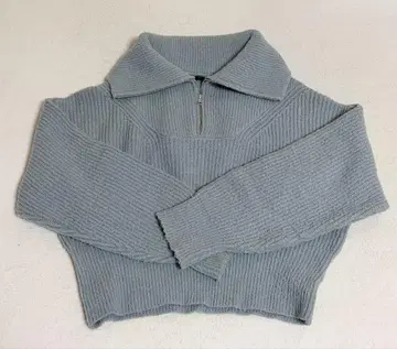 Heather 하프 지퍼 니트 라이트 블루