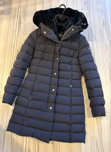 CAPE HORN SANTACRUZ ECOFUR 롱 다운 블랙 42