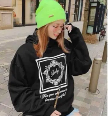 Rady 호텔 시리즈 후드티 S 사이즈