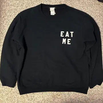 Breakfast Club 맨투맨 Eat Me L 노무라 쿤이치 착용