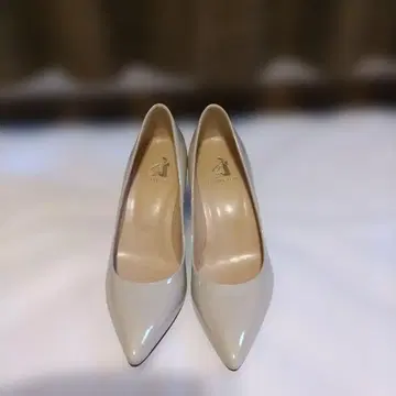 부테크 오사키 에나멜 스틸레토 하이힐