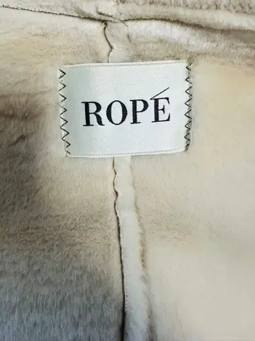 ROPE 후드 부착 베이지 코트