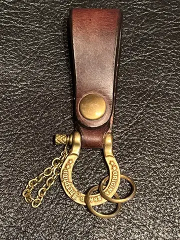 인셉션 브라스샤클 UK 새들 레더 루프 키링 브라운