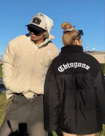 TMW 코듀로이 백 로고 다운 자켓