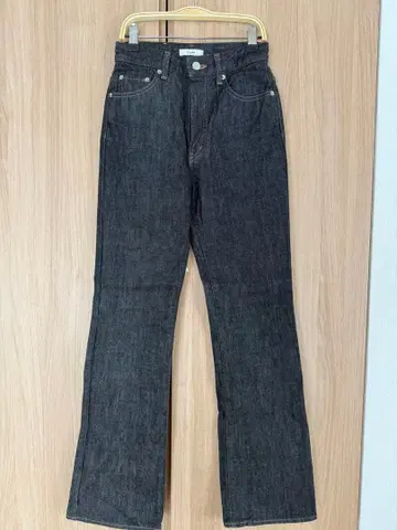 CLANE 블랙 데님 사이즈 0 미사용 새상품