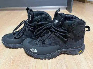 THE NORTH FACE 블랙 등산화 23cm