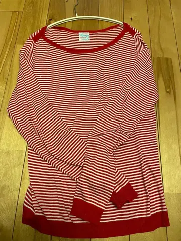 LeTroyes 빨간색과 화이트 스트라이프 긴팔 티셔츠 S