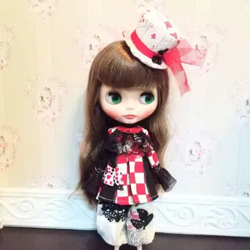 네오 브라이스 사이즈 자켓 세트 카드놀이