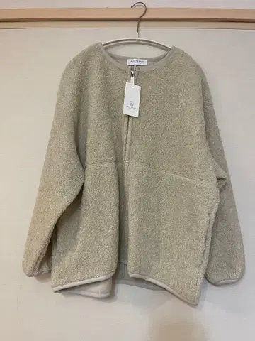 택 포함 새상품 BEAUTY&YOUTH 아우터