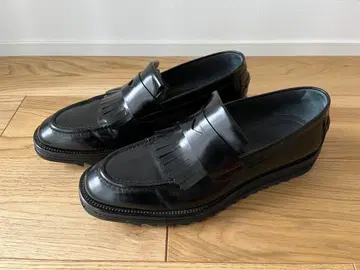 HUGO BOSS 퀼트 로퍼 Vibram 밑창 US11 29cm