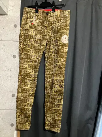 SWEET YEARS 로고 프린트 팬츠 베이지