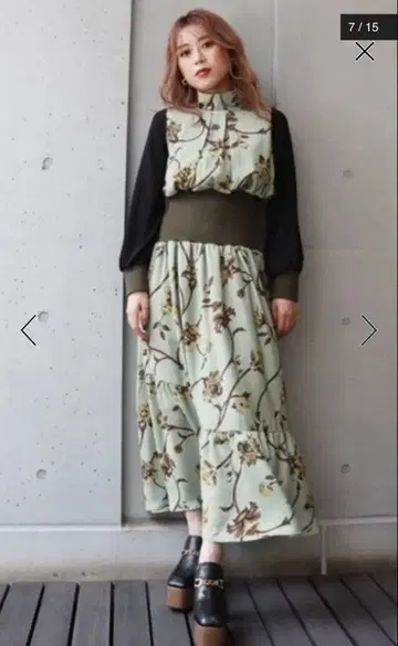 [ 시착만 한 상품 ] MURUA 플라워 프린트 리브 허리 원피스 베이지