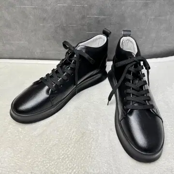 미사용 하이컷 스니커즈 레이스업 블랙 44