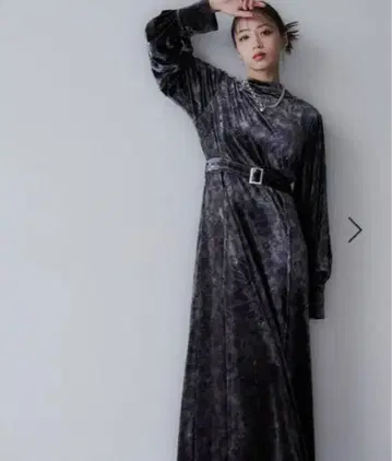 하레 2way 페이즐리 원피스 그레이