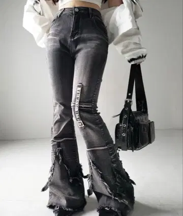 크로스 디자인 빈티지 라이크 프린지 스트레치 플레어 데님