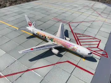 1/500 JAL Colorful Dream Express