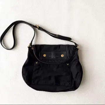 MARC BY MARC JACOBS 블랙 숄더백