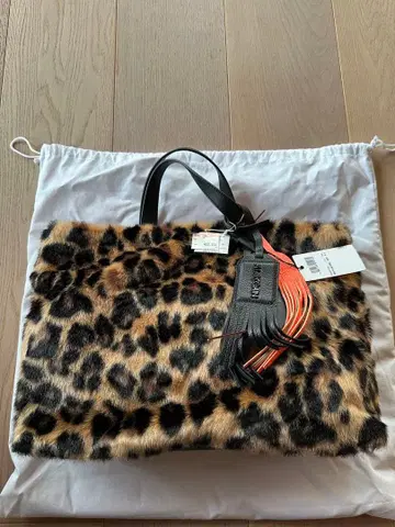 MARC CAIN 레오파드 무늬 토트백 미사용 새상품