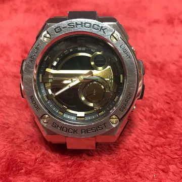 G-SHOCK GST-210D