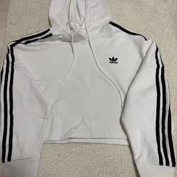adidas 화이트 크롭 후드티 L 사이즈