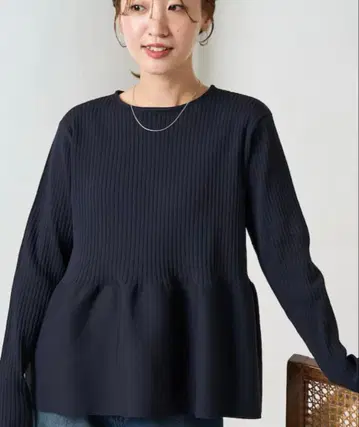 리브 편직 긴팔 니트 네이비