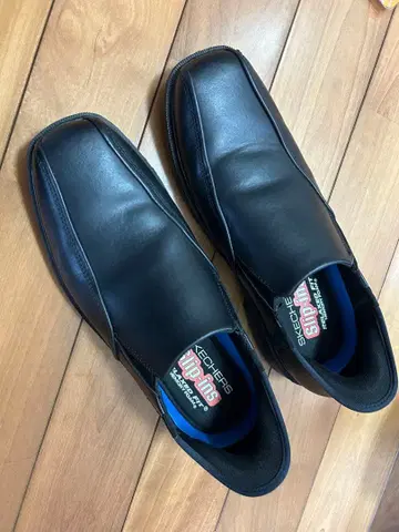 스케쳐스 슬립인즈 릴랙스드핏 205169 BLK