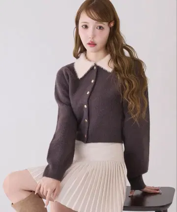 NICE CLAUP 폴로 옷깃 배색 니트 가디건