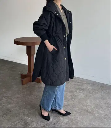허리 드로스트 퀼팅 코트 블랙