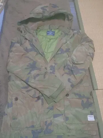 플라잉 스코츠맨 카모플라쥬 후드 부착 자켓