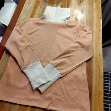 골든 베어 터틀넥