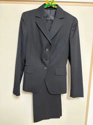 블랙 팬츠 수트