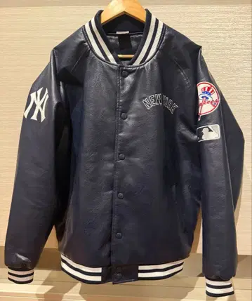 FANATICS 뉴욕 양키스 가죽제품 바시티 자켓 가죽 자수