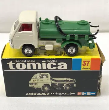 토미카 이스즈 엘프 진공차 No.37 블랙 상자