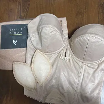 bridal's bloom 브라이덜 이너 E65 숏 뷔스티에