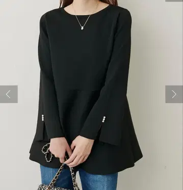 내추럴 쿠튀르 펄 장식 페플럼 폴리 니트 블랙