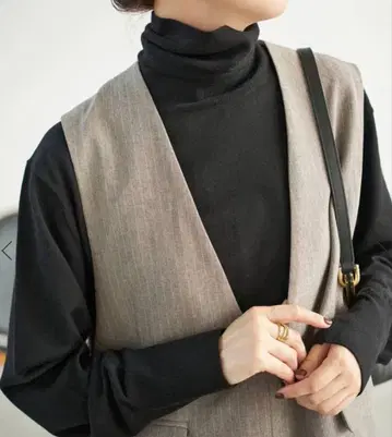 스픽 앤 스팬 18G 터틀넥 풀오버 블랙