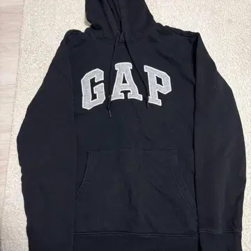 GAP 블랙 후드 부착 후드티 S 사이즈