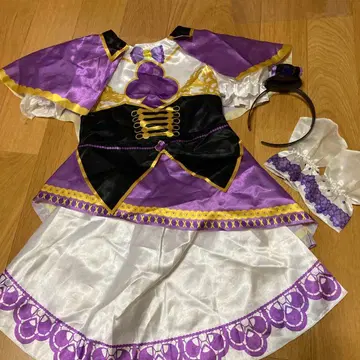 팬터미라지 요츠바 의상