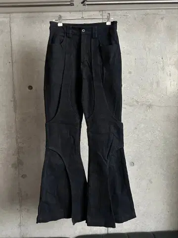 부츠컷 팬츠 데님 블랙