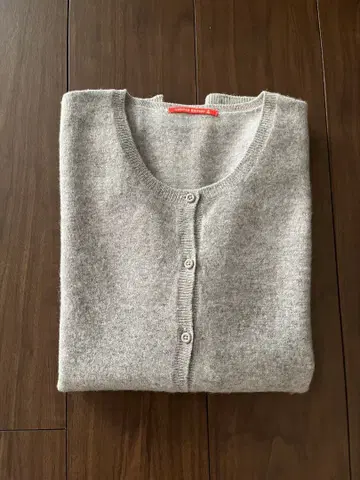 연한 그레이 캐시미어 가디건 사이즈: 40