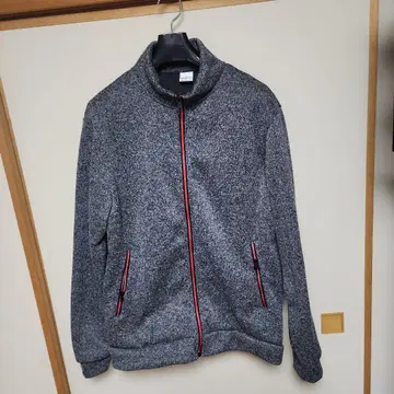 그레이 플리스 자켓 L 사이즈 100% 폴리에스테르