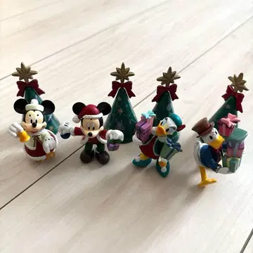 디즈니 크리스마스 피규어 컬렉션 2022