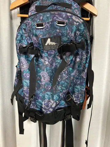 GREGORY 꽃무늬 백팩