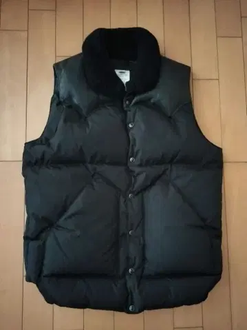 [새상품급] 로키마운틴 다운 베스트 38 블랙