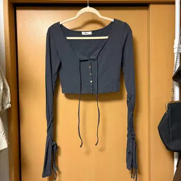 mideal 아이보리 상의