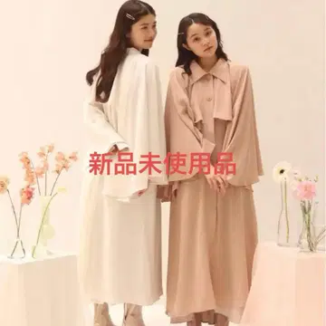 muguet back pleats angel trench coat