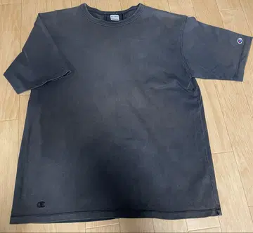 Champion 두꺼운 원단 T셔츠