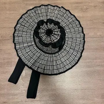 [ 택 포함 ] Lorna Murray 밀짚모자 S 블랙/화이트